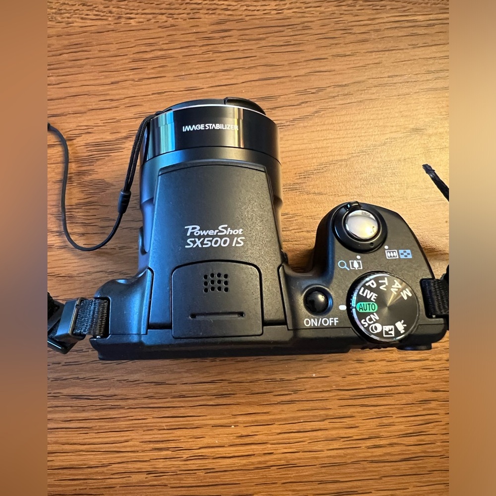 Canon power shot sx500 IS